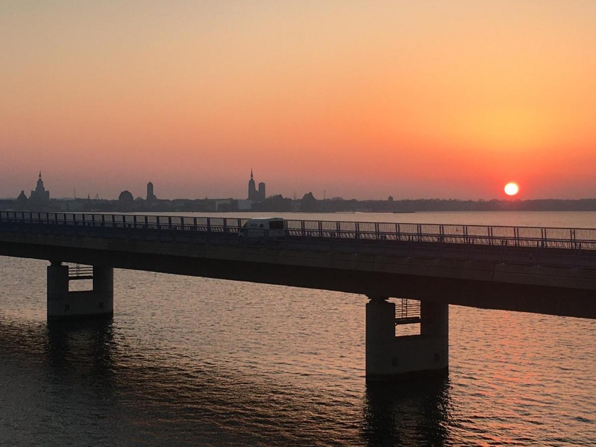 Strandgut Und Feuerstein Gustow  Exteriér fotografie